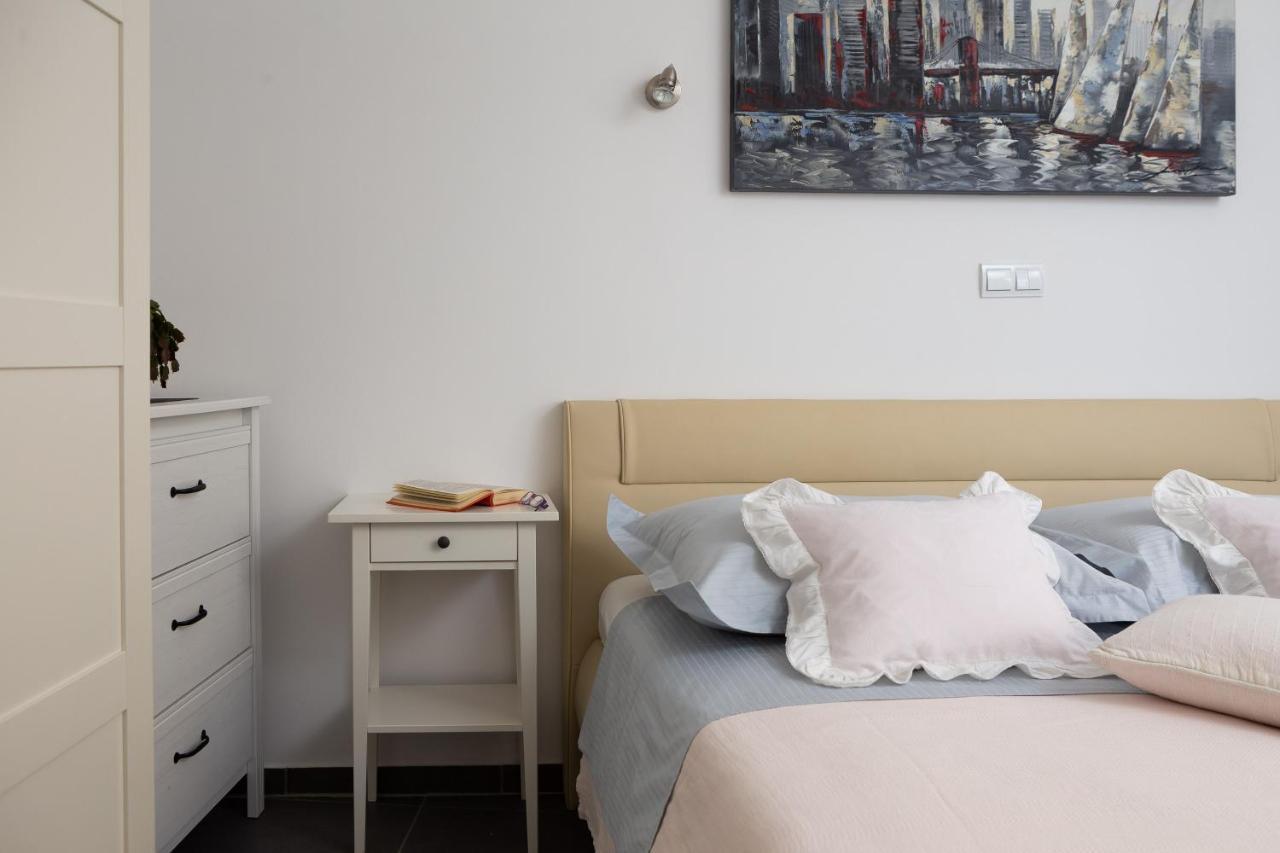 Seaside Apartment Kamelia Mimice Luaran gambar