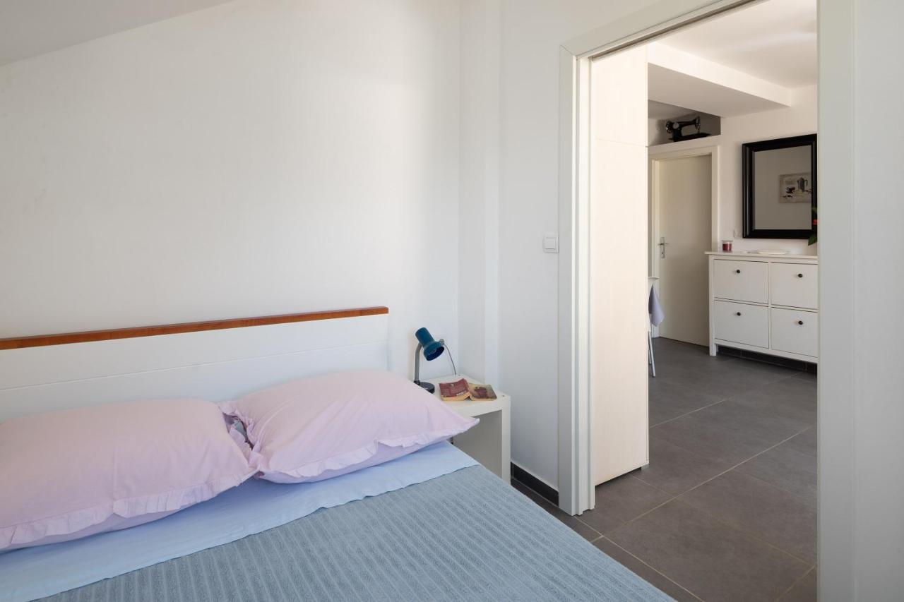 Seaside Apartment Kamelia Mimice Luaran gambar