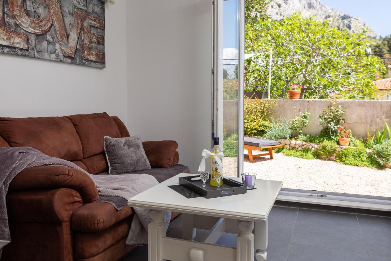 Seaside Apartment Kamelia Mimice Luaran gambar