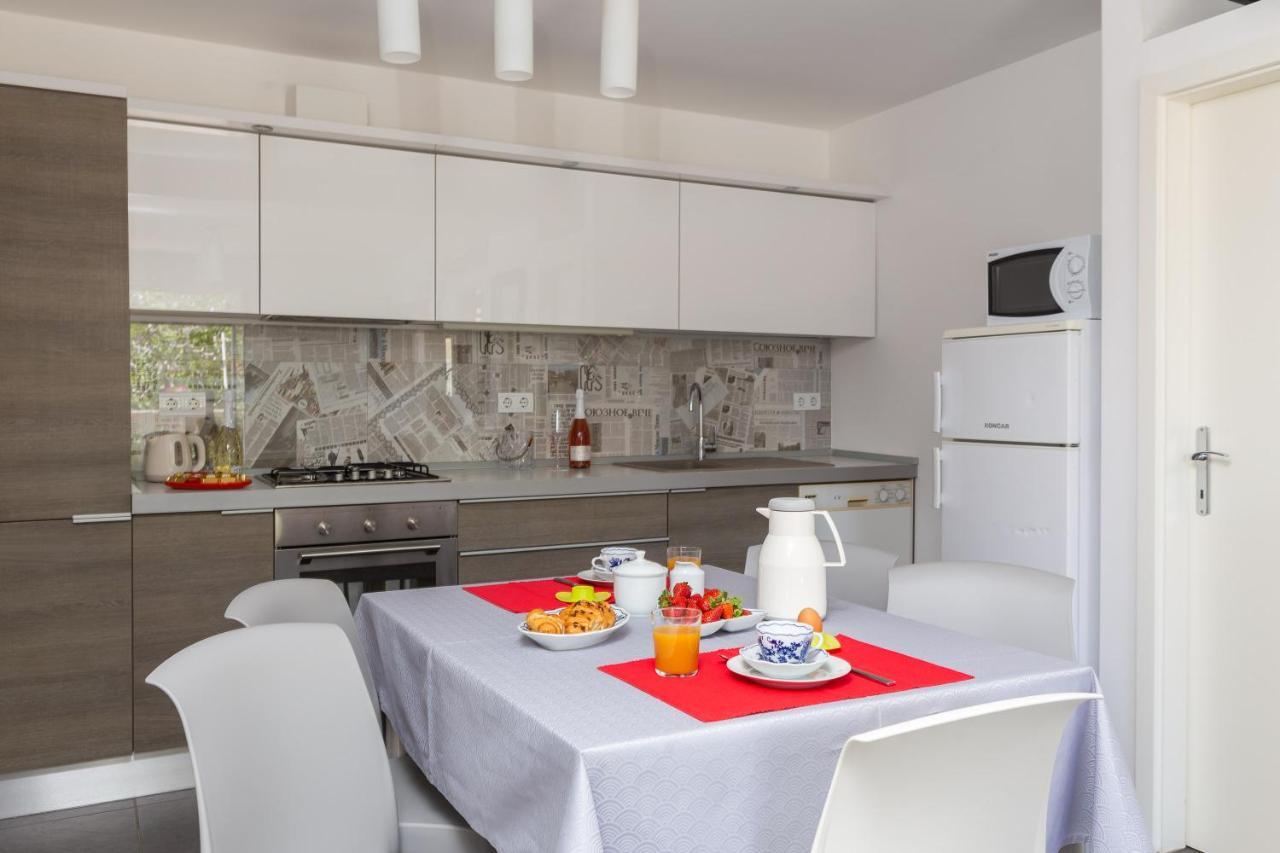 Seaside Apartment Kamelia Mimice Luaran gambar